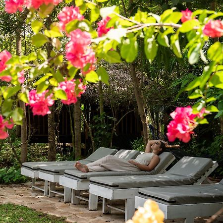Sundaras Resort Ltd ดัมบูลลา ภายนอก รูปภาพ