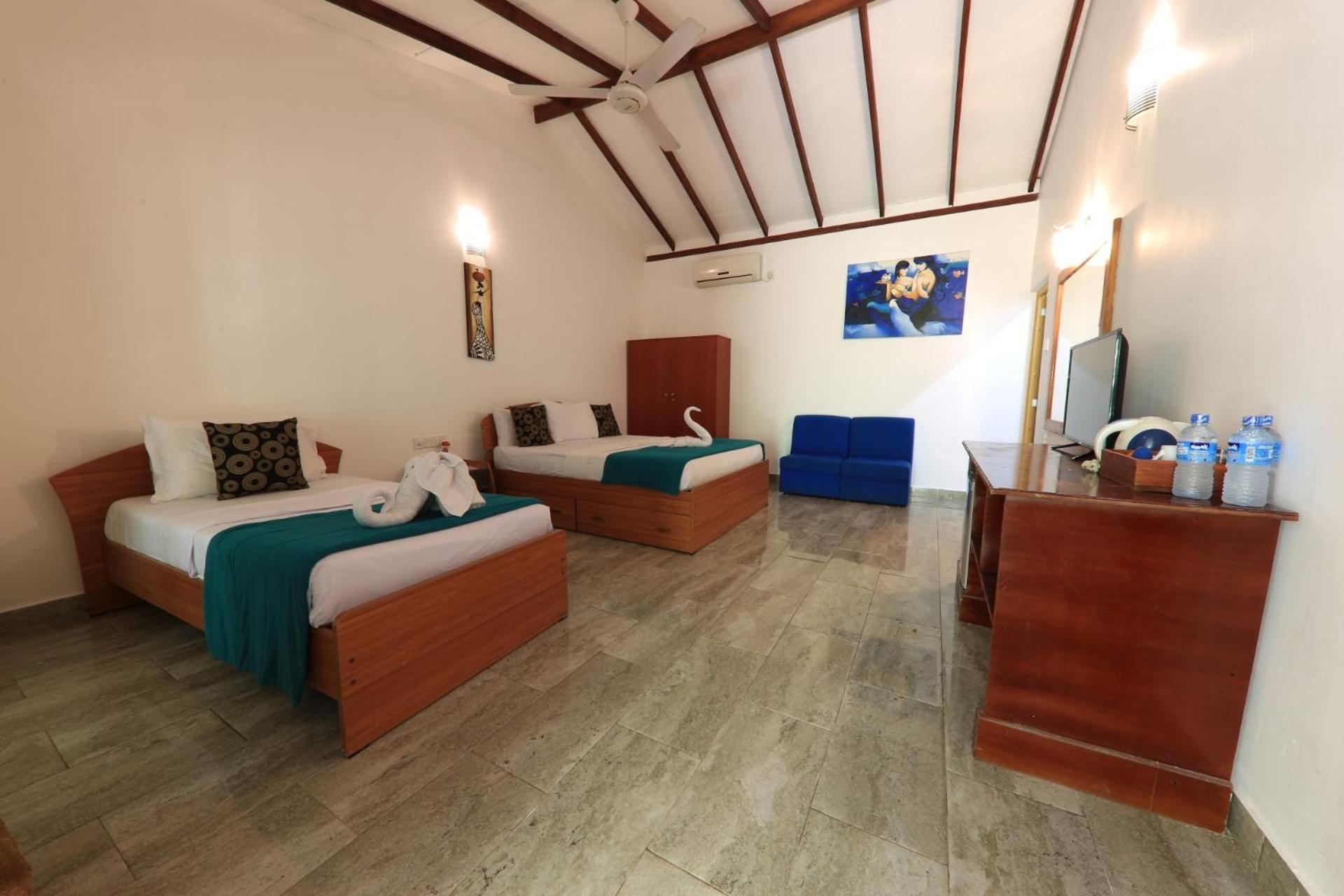 Sundaras Resort Ltd ดัมบูลลา ภายนอก รูปภาพ
